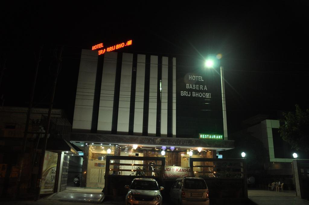 Hotel Basera Brij Bhoomi Vrindāvan Dış mekan fotoğraf