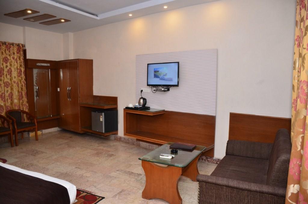 Hotel Basera Brij Bhoomi Vrindāvan Dış mekan fotoğraf